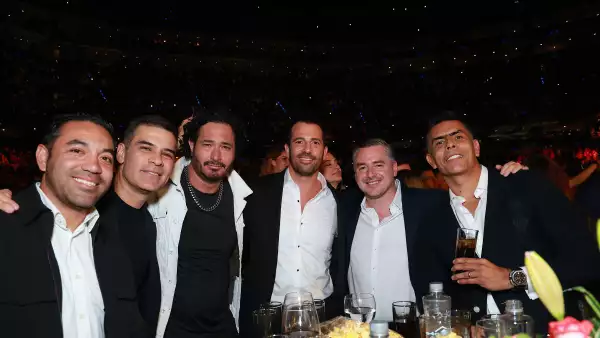 Yuri Zatarain, Alejandro Litchi y Oswaldo Sánchez 