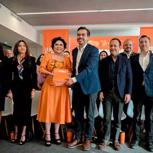 Movimiento Ciudadano presenta iniciativa de reforma electoral.