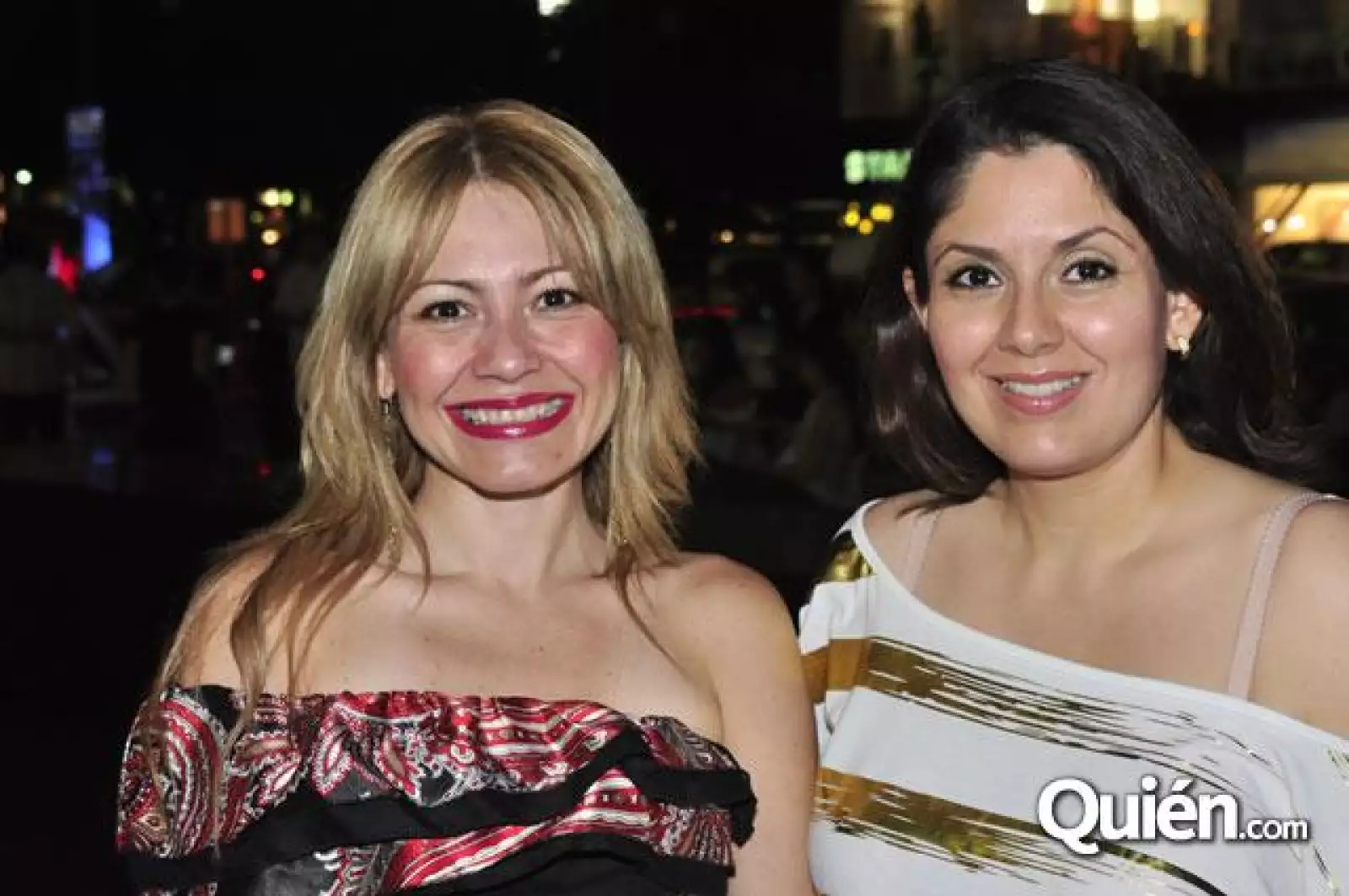 Desfile en la Plaza 401