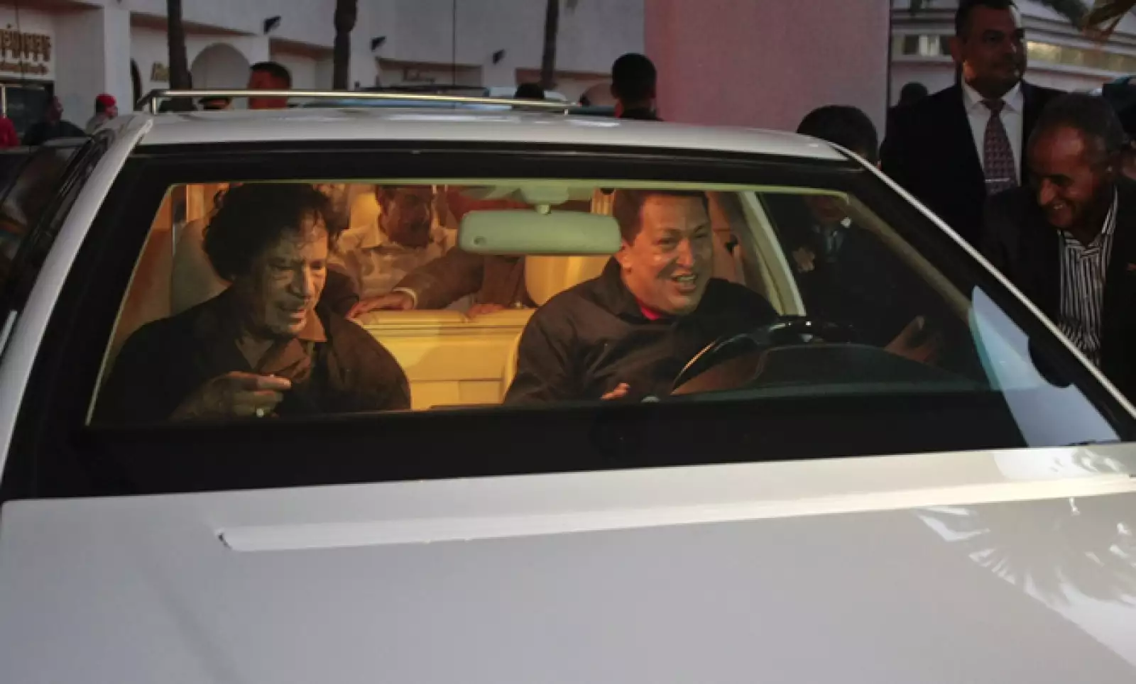 Abril de 2005: “Ser rico es malo, es inhumano. Así lo digo y condeno a los ricos”.