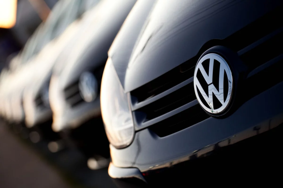 180910 Vw autos is.jpg