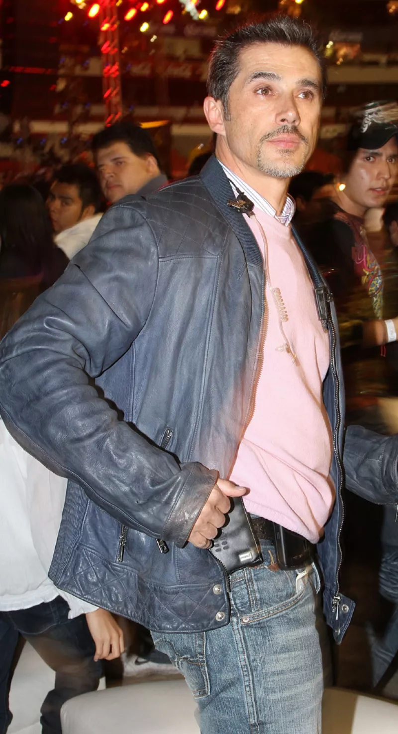 El actor acudió como miembro de una fundación a la presentación de la Base Nacional de Nacimientos y, aunque tenía invitación, funcionarios del Registro Nacional de Población le negaron la entrada.