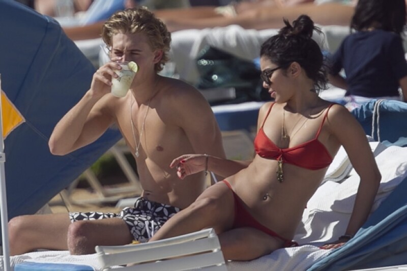 Vanessa lleva cuatro meses con su novio.
