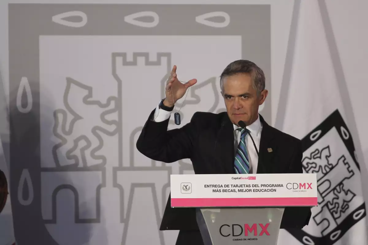 El jefe de gobierno, Miguel Ángel Mancera, posee ocho propiedades entre las que están dos locales y cinco departamentos.