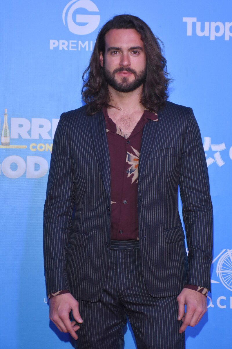 Mirreyes vs GodÌnez Red Carpet in Mexico City