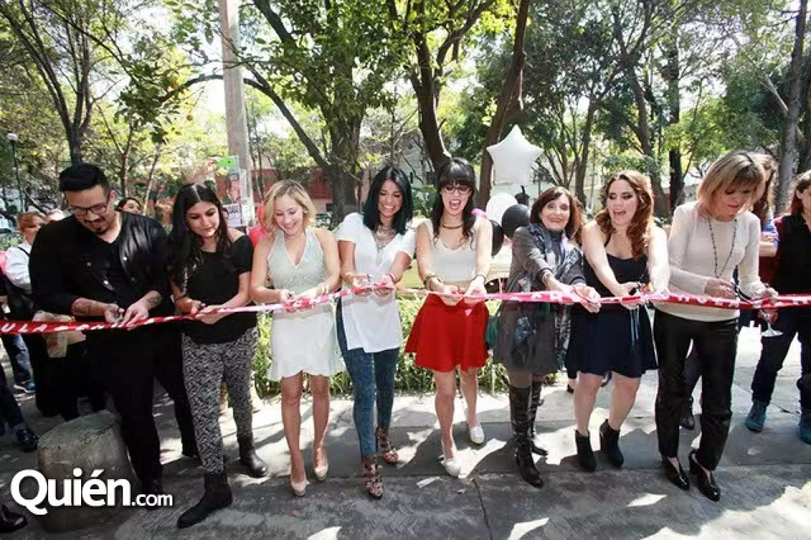 Alex Cruz,Alejandra Marín,Gabriela Carrillo,Maria Fernanda Quiroz,Paulina López,Ángeles Mastretta,Lumi López y Lola Lozano