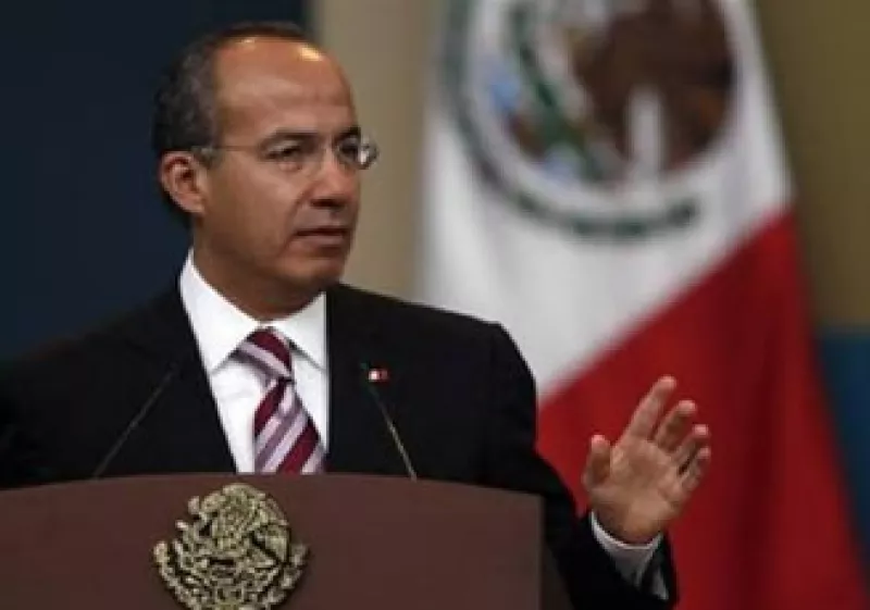 Felipe Calderón entrega este martes su paquete económico 2010 a la Cámara de Diputados. (Foto: Archivo Reuters)