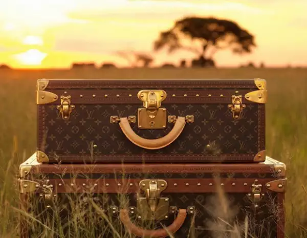 El cantante Luis Miguel posee una gran colección de maletas de la firma francesa.