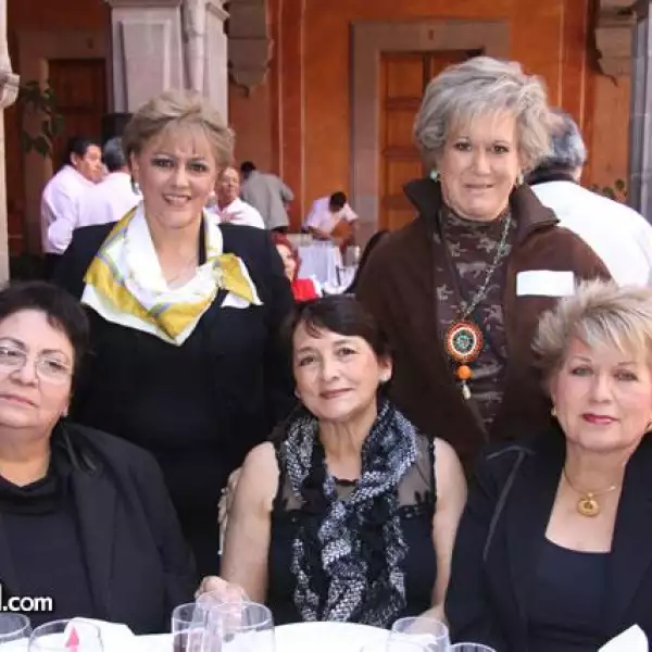 Guadalupe Tiburcio,Cristina Castillo,María Elena Merle,Estela Murillo de Stivslet,Lupina Centeno