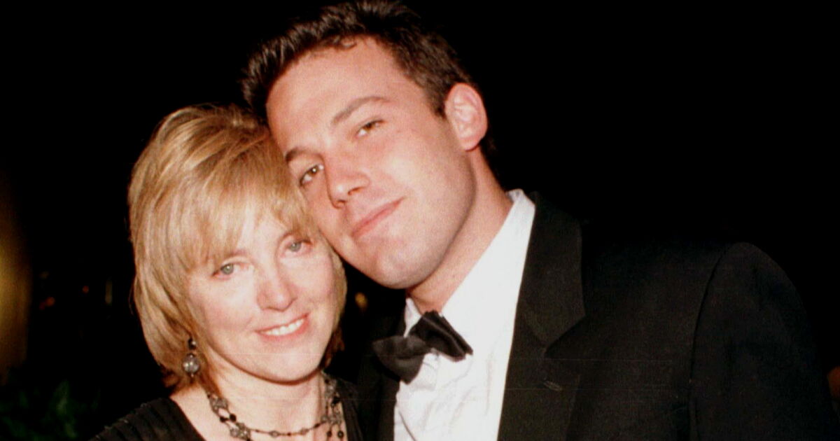 Ben Affleck rompe el silencio sobre la muerte de sus padres y deja ver el impacto que tuvo en él