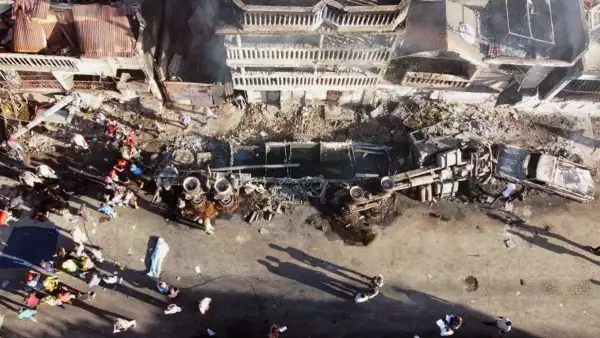 Explosión de un camión cisterna en Haití (Imagen panorámica de la explosión en la localidad de Cap-Haitien)