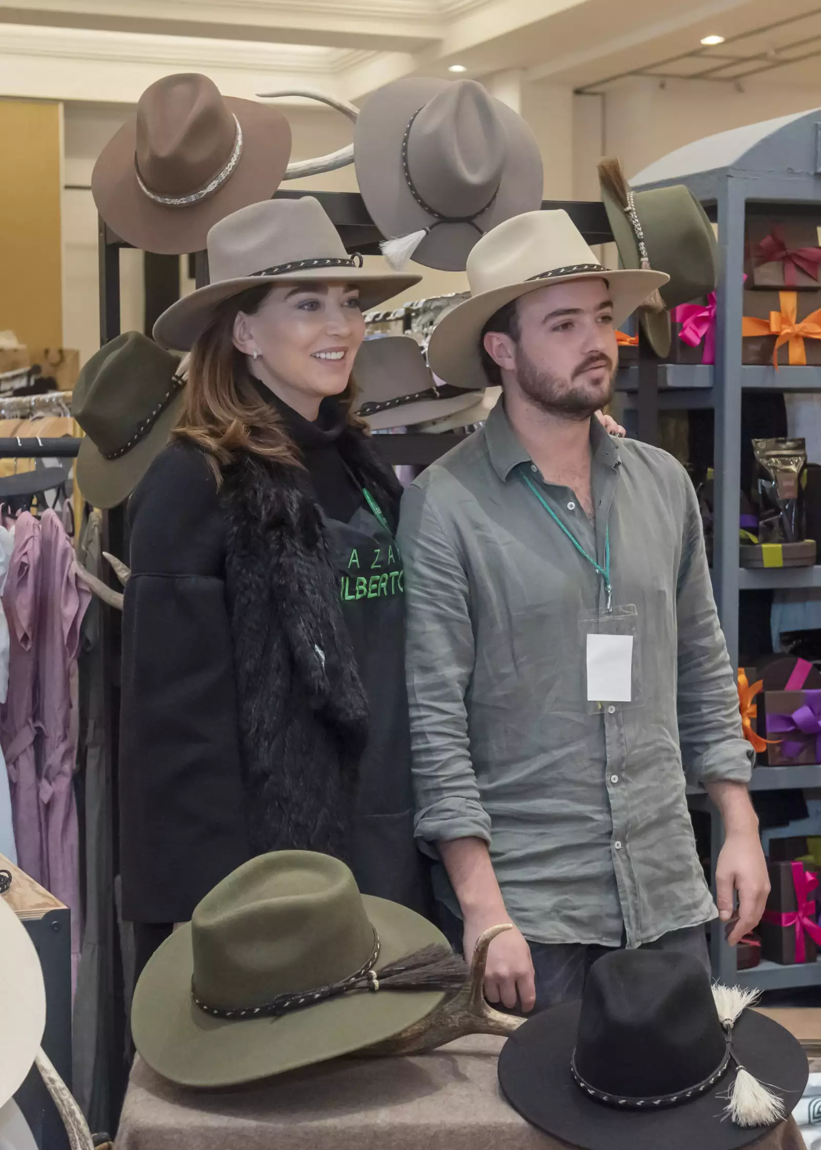 BAZARGILBERTO101022  008.jpg