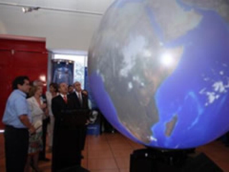 Felipe Calderón, Presidente de México, durante la inauguración del planetario. (Foto: Cortesía Presidencia)