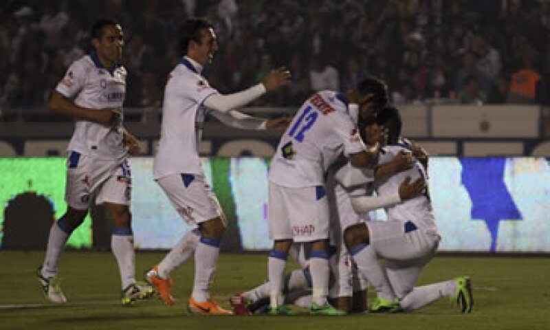 El 30 de mayo Grupo Imagen anunció la compra de los Gallos Blancos. (Foto: Cuartoscuro)
