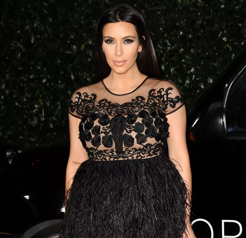 La mediana de las famosas hermanas podrá saber qué ropita comprar, ya que en su próximo ultrasonido sabrá con seguridad si el bebé que espera es niño o niña.