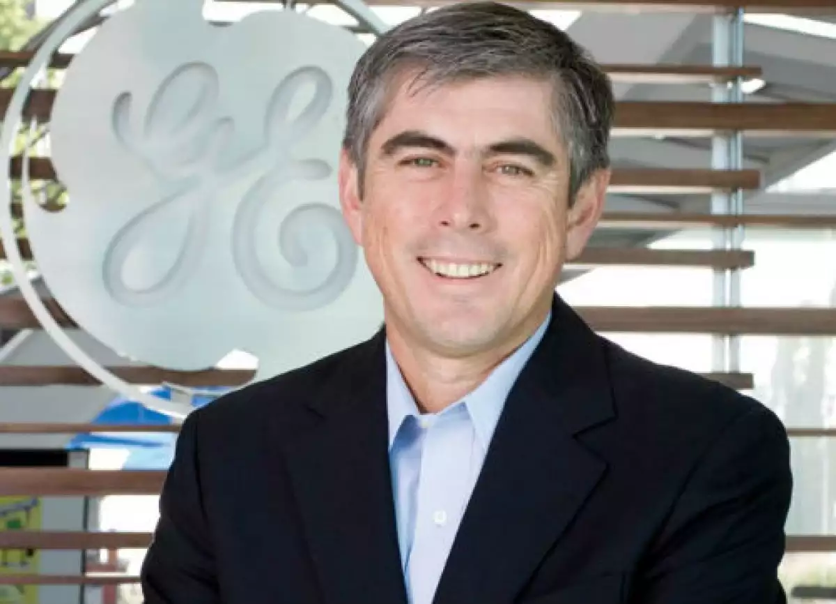 Vladimiro de la Mora director GE M�xico