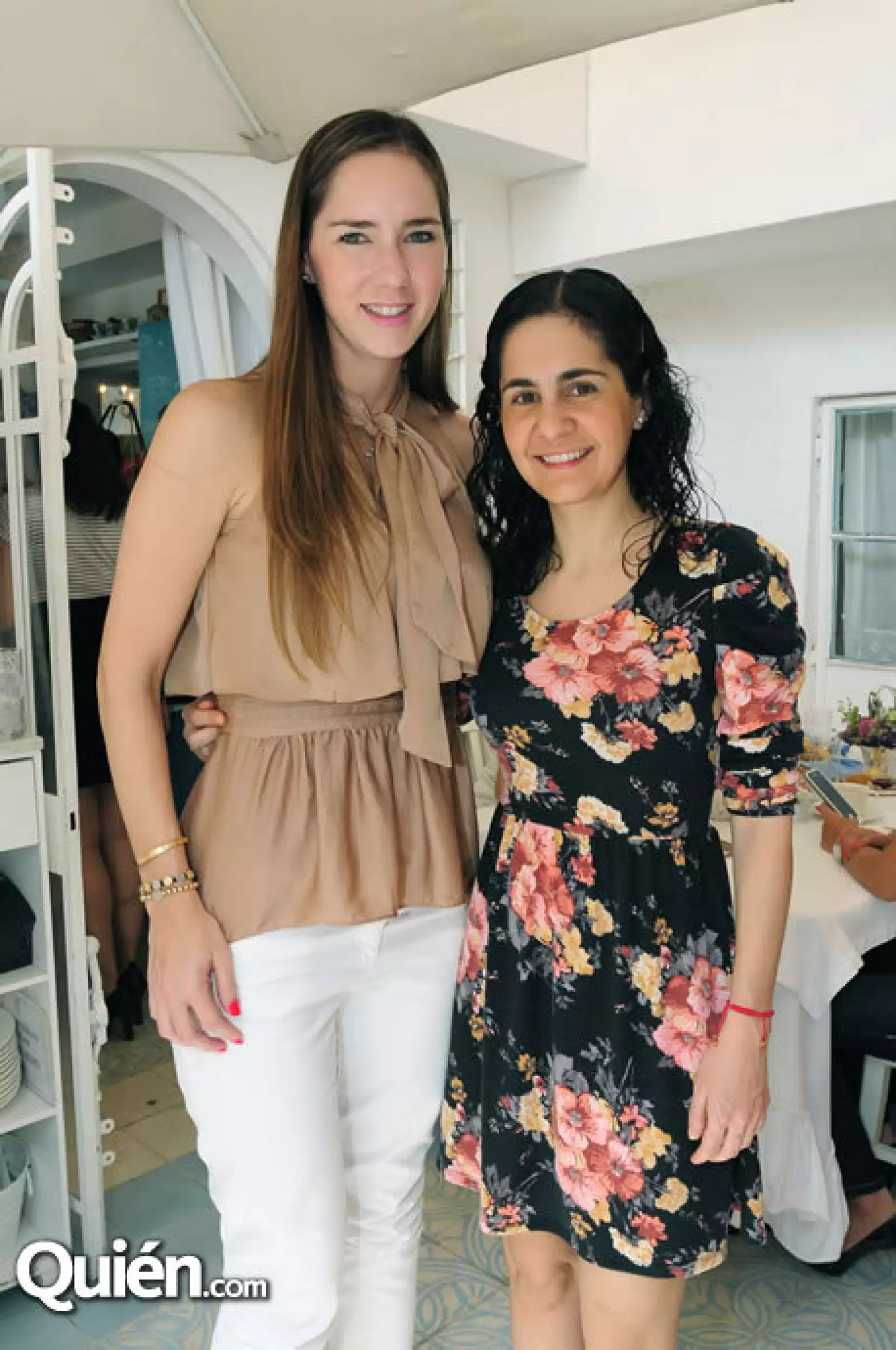 Alejandra Serra,Karla Abud