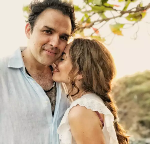 Fernando Rovzar y Bárbara Mori