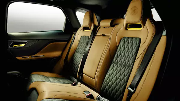 LISTER SUV