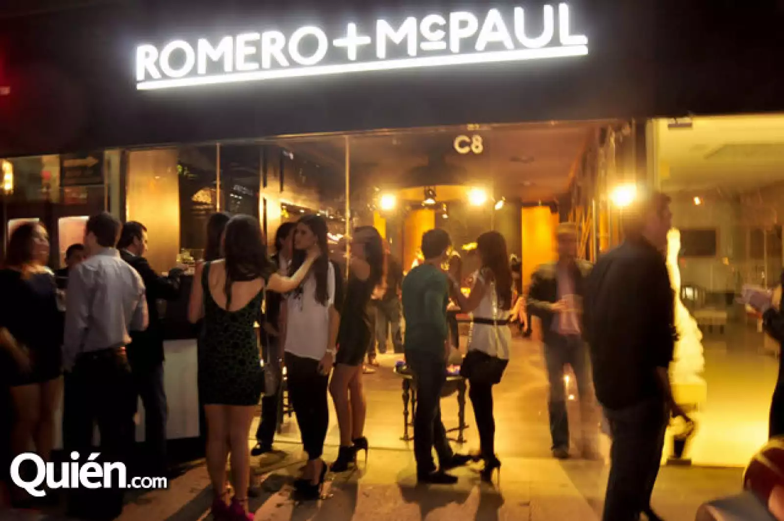 Inauguración de Romero + Mc Paul by Raúl González y Hernán Junco