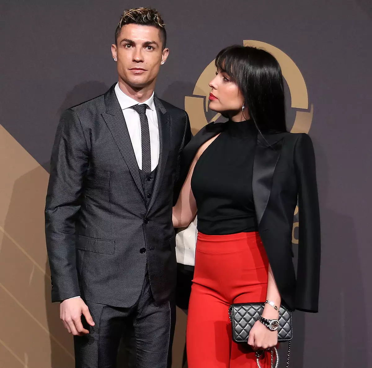 CRISTIANO-RONALDO-ESPOSA.jpg