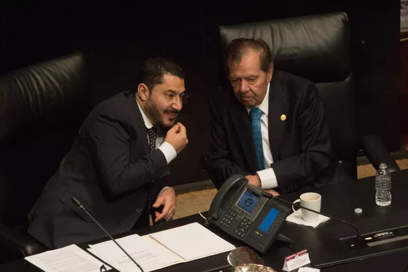 Debate. Los legisladores de Morena también tuvieron desacuerdos.