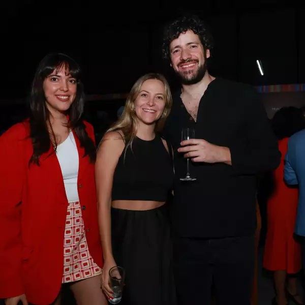 Mariana Mendivil, Mariana Saffon y Fernando Heftye 