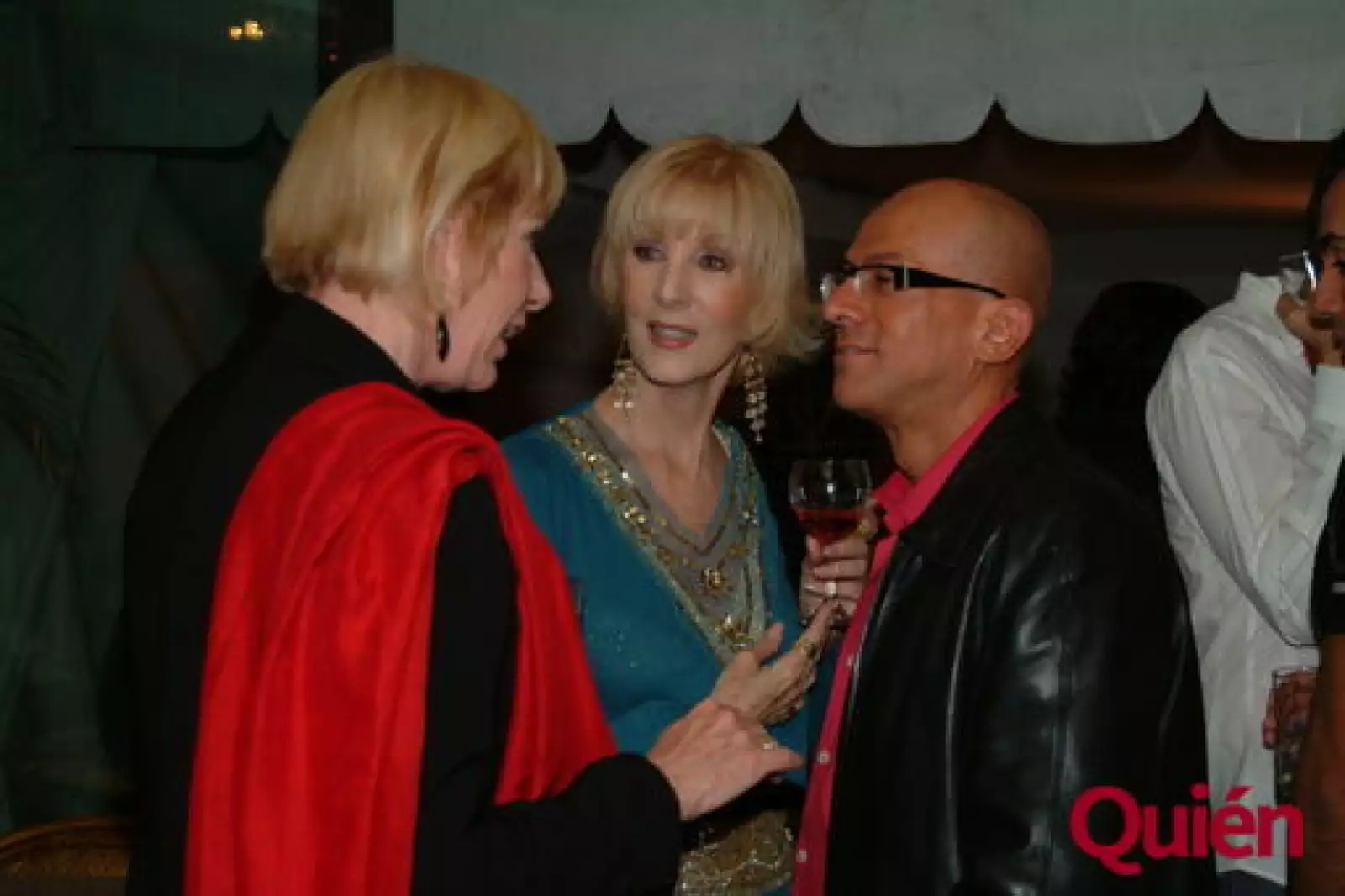 Patricia de Llano, Jacqueline Voltaire, Oscar Román