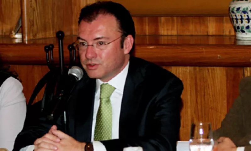 El Estado de derecho otorga certidumbre los contratos, la seguridad pública y la protección a los derechos de propiedad, dijo Videgaray. (Foto: Notimex)