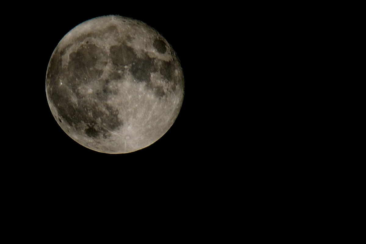 luna