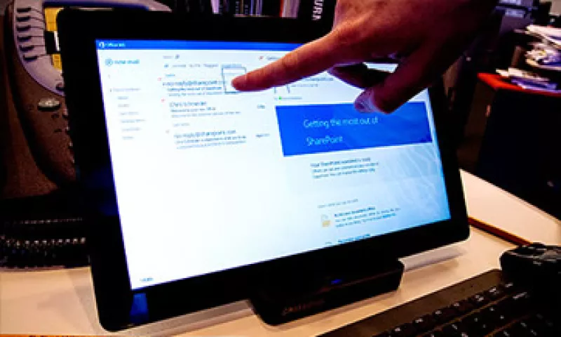 La capacidad táctil es lo más innovador del software, pero también su mayor problema. (Foto: Cortesía CNNMoney)