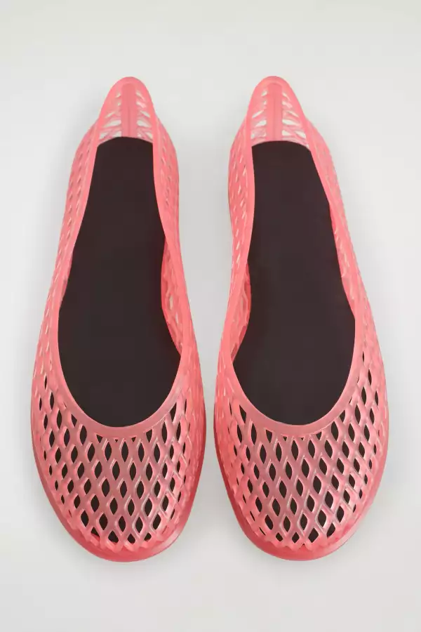 COS.JellyShoes.jpg