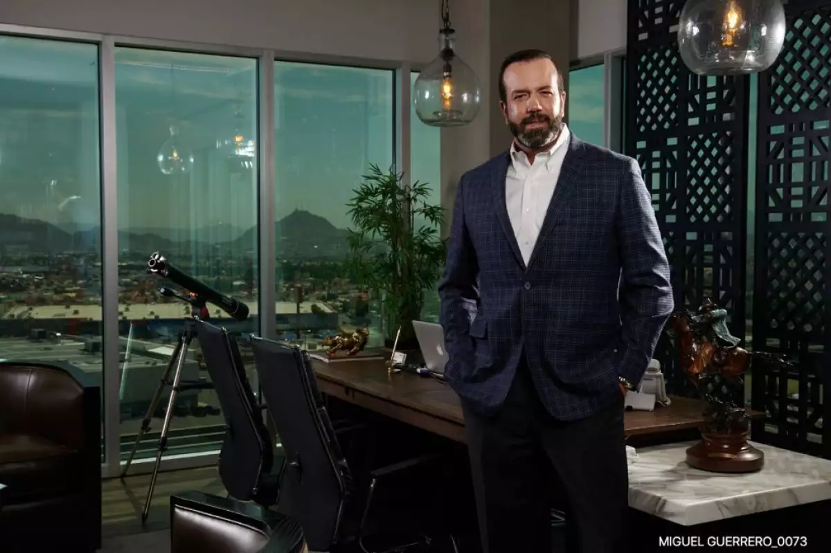 El empresario, Miguel Guerrero Elías 2