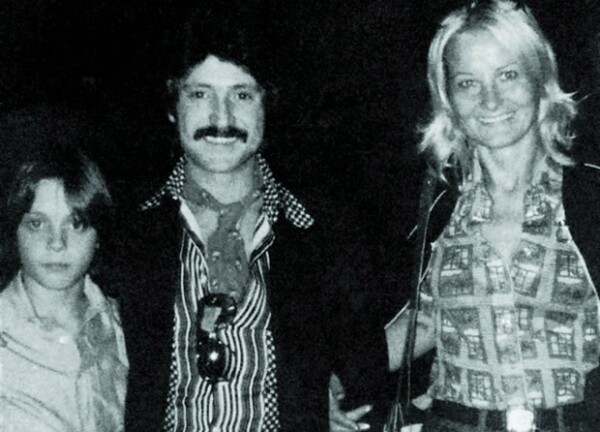 Luisito Rey y Marcela Basteri tuvieron tres hijos: Luis Miguel, Alejandro y Sergio.