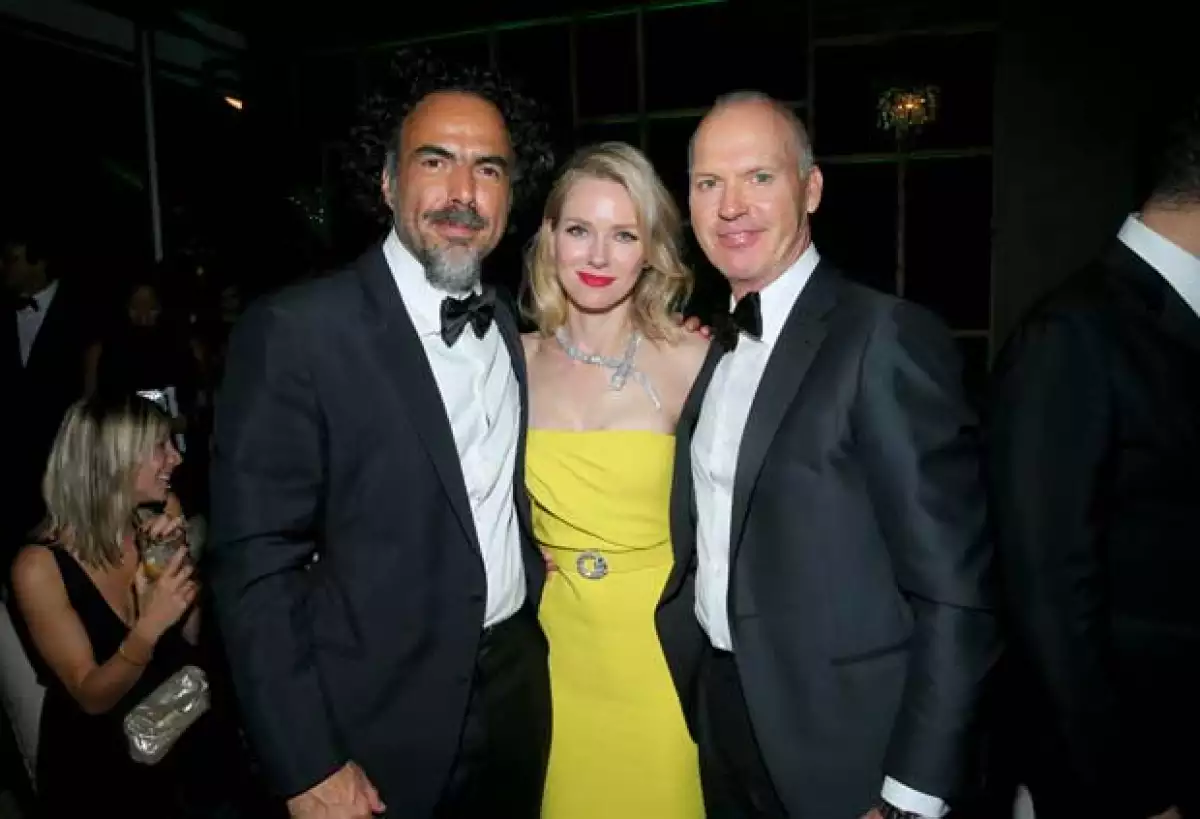 En los Golden Globes, Michael Keaton agradeció a Iñárritu por haberlo integrado en el proyecto Birdman, mismo que fue merecedor de varios premios en dicha velada.