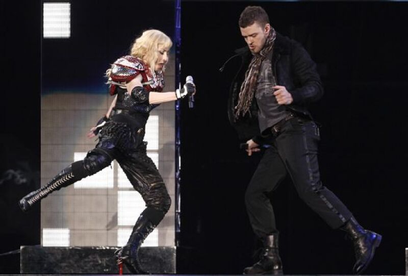 Justin Timberlake y Madonna interpretaron sobre el escenario la canción "4 minutes".