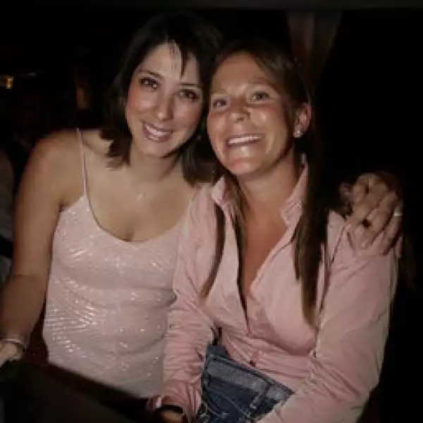 Fernanda Muñoz, Mónica Sorrentino