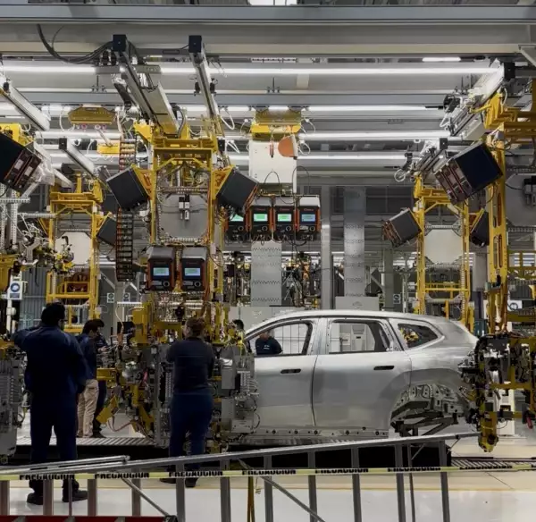 baterias-vs-motores-era-electrica-transforma-trabajador