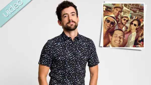 El actor de Club de Cuervos pasa unos días en la playa junto a Renato López y Alfonso Dosal, además Salma Hayek presume amistad con Penélope Cruz y Kim Kardashian se divierte con North.