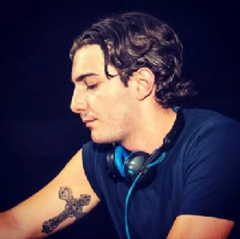 El famoso Dj de origen italiano tocará esta noche en el Pepsi Center de la Ciudad de México, como parte de su tour mundial.