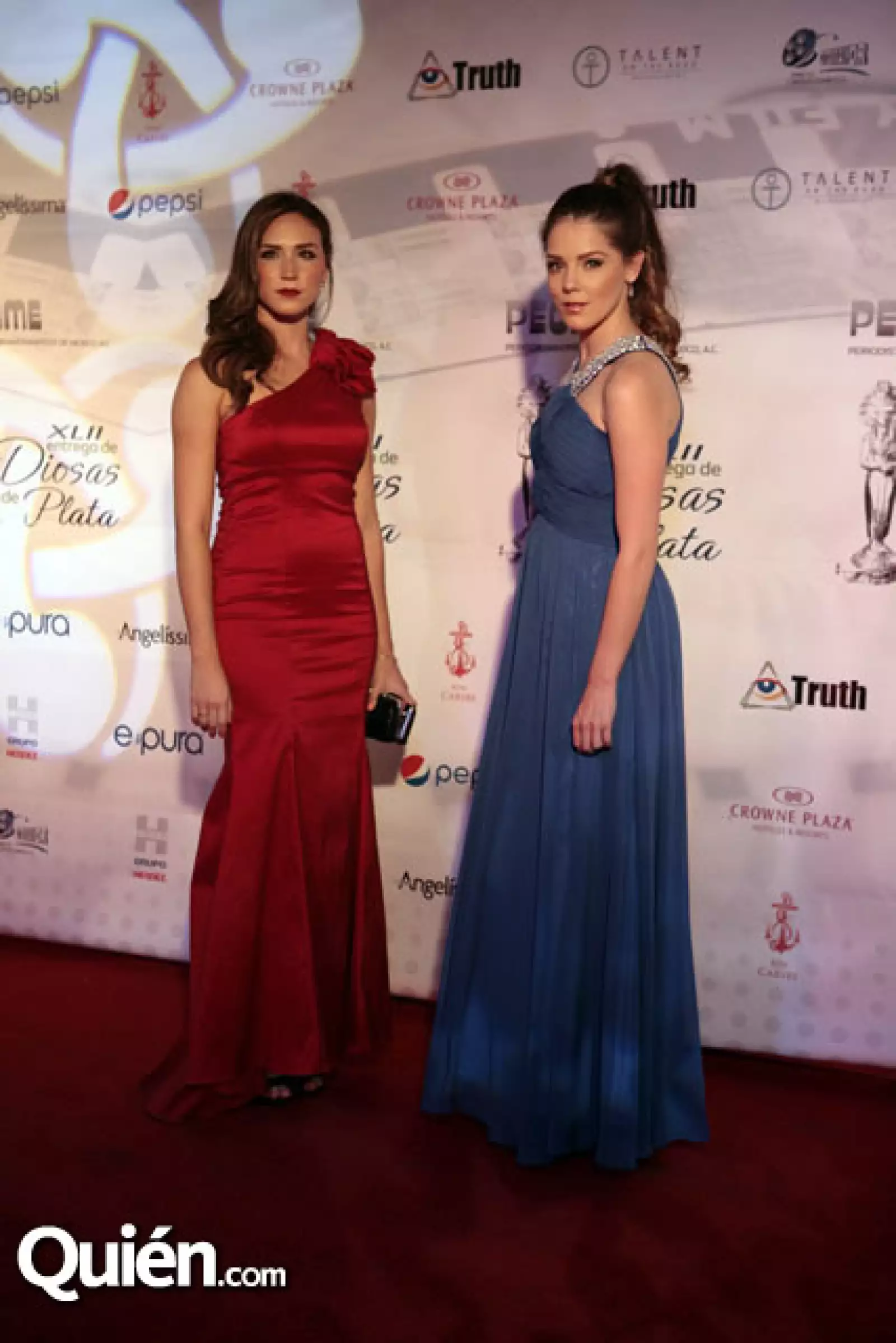 Alejandra Castillo,Paulina Olguin