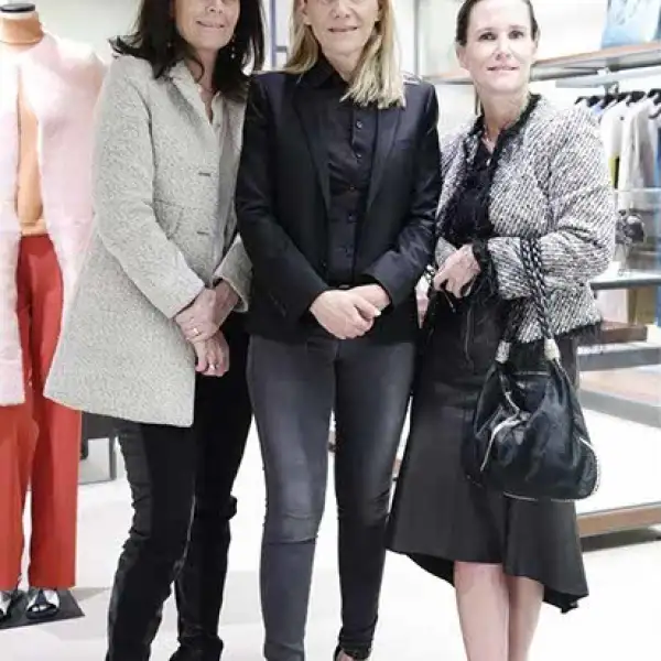 Ana Rovira,María Blanco y Erika Larregui