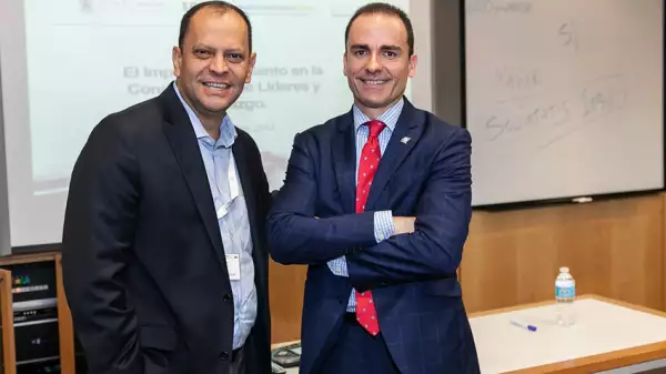 Ernesto Uscher, RBL Group y Amado Philip de Andrés,