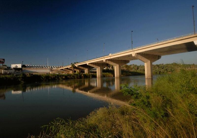 Puente Internacional NuevoLaredo