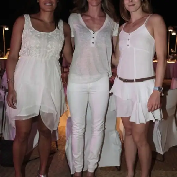 Stephanie Foretz, Isabelle Godfroy y Alize Cornet