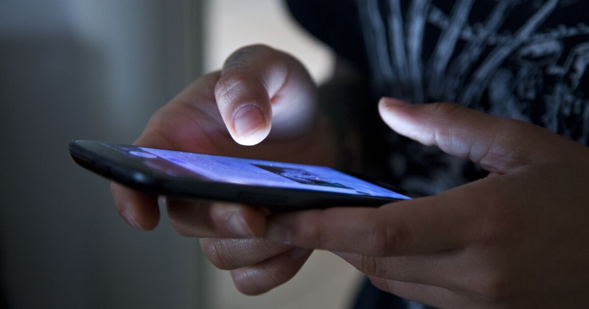 Zorunlu kayıtlı mobil telefon kayıt pilotu
