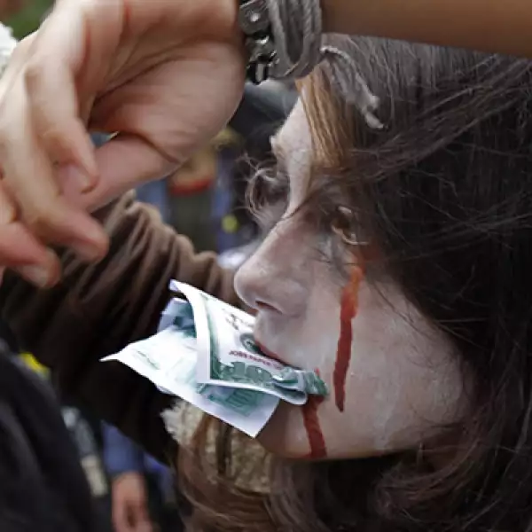 Los manifestantes se han pronunciado contra la avaricia corporativa, los rescates bancarios y hasta por un mejor medio ambiente, entre otros temas.
