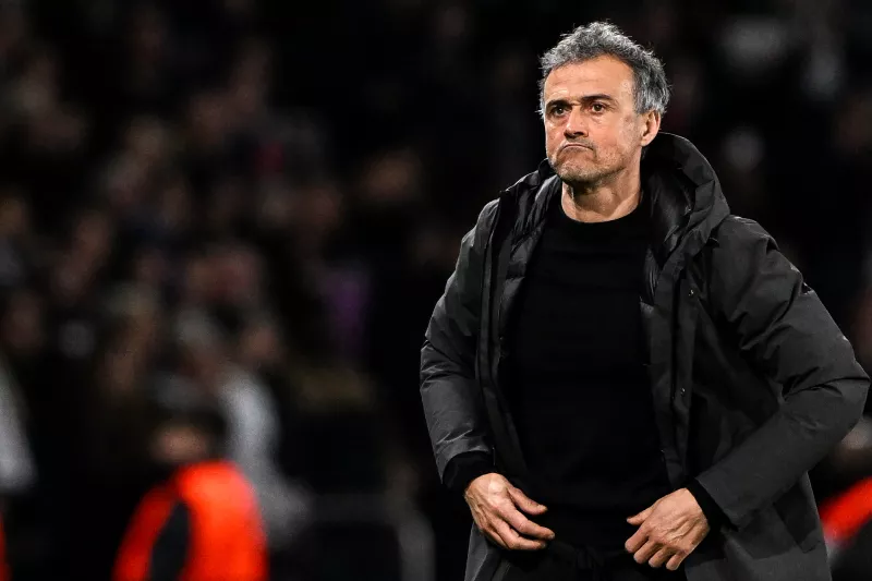 Luis Enrique evita hablar sobre salida de Mbappé