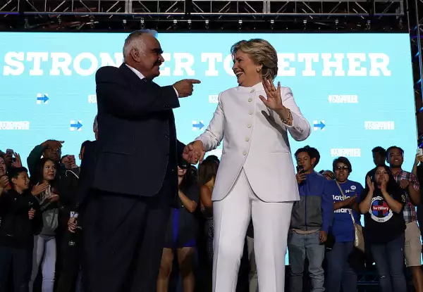 Vicente Fernández y Hillary Clinton