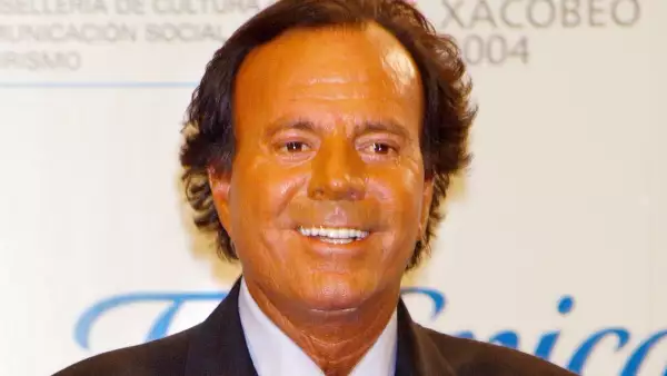 Julio Iglesias